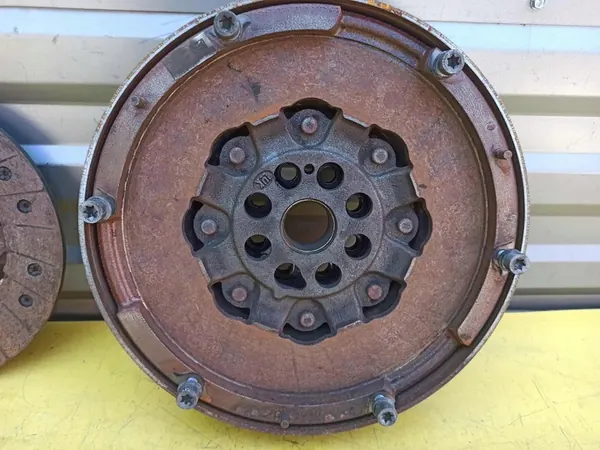 Conjunto de embreagem RENAULT TRAFIC III 1.6 DCI OEM 123101986R image 4