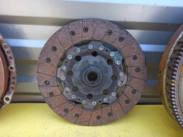 Conjunto de embreagem RENAULT TRAFIC III 1.6 DCI OEM 123101986R image 6