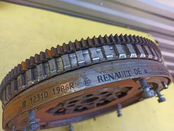 Conjunto de embreagem RENAULT TRAFIC III 1.6 DCI OEM 123101986R image 8