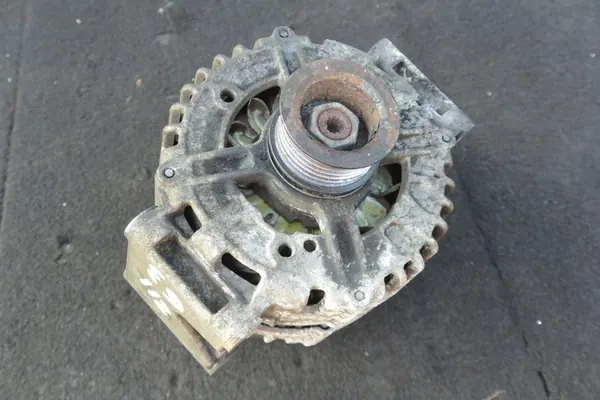 ALTERNATOR OM156 MERCEDES W211 W219 W164 6.3 AMG image 2