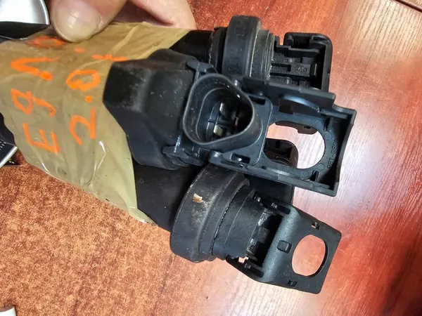 Bobina de Ignição BMW E90 E91 E92 2.0B image 4