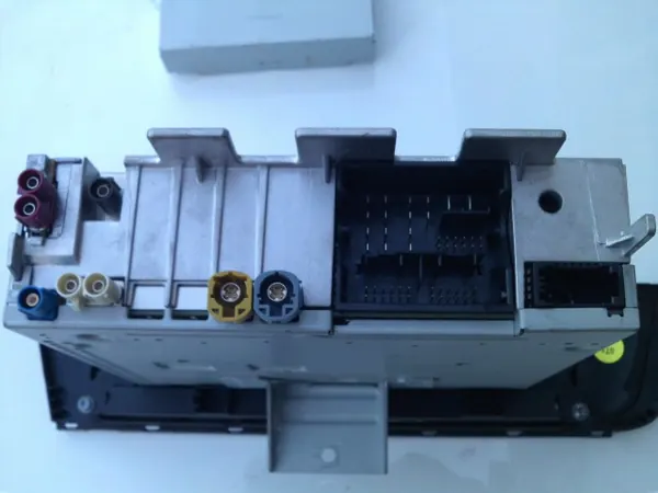 Lector SIM MMI 3G+ Audi OEM 4G1035052 image 3