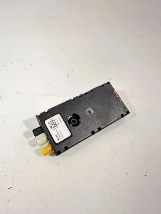 Module Amplificateur Antenne BMW OEM 9352603 image 3