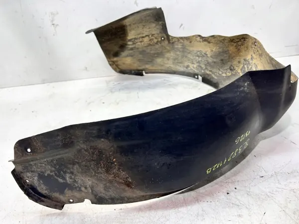 Etuoikea lokasuoja OEM 8L0821172B Audi A3 8L:lle image 4