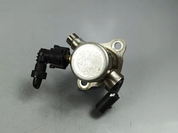 Polttoainepumppu Cupra Formentor 2022 05E127027D image 4