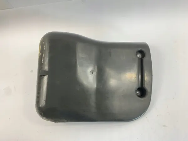 Brandstofpompafdekking OEM 2014780637 Mercedes W201 image 2
