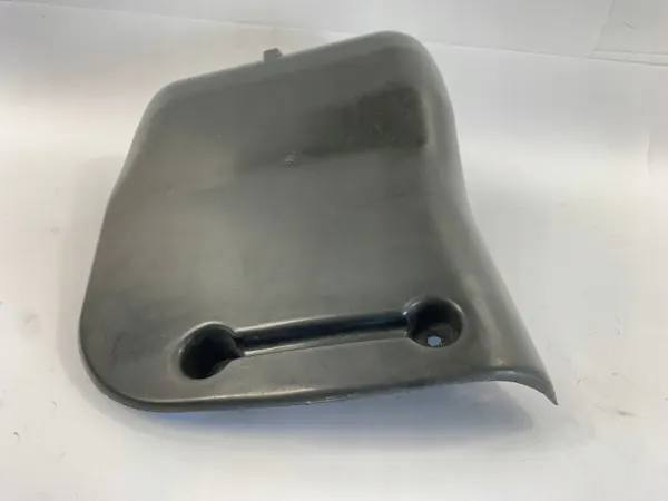 Brandstofpompafdekking OEM 2014780637 Mercedes W201 image 6