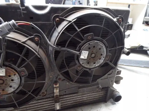 Volkswagen Sharan I 7M Lift 00-10 Ventilador de A/C OEM image 3