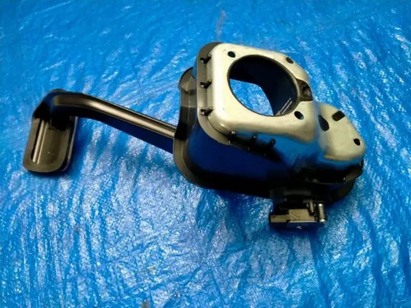 Mercedes W213 AMG Bremspedal OEM A2139051303 image 4