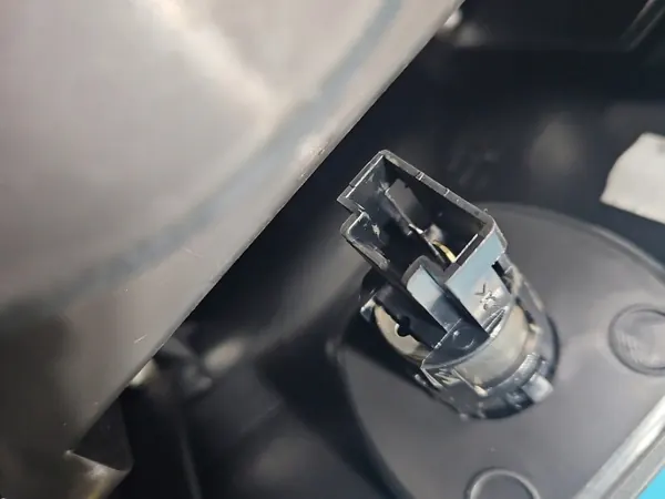 Accoudoir tunnel OEM IMPRK1547247 pour Renault Kadjar image 9