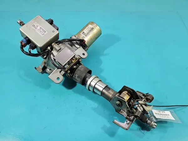 Ohjaustehostimen pumppu Opel Corsa C 1.7 DTI OEM 24463940 image 2