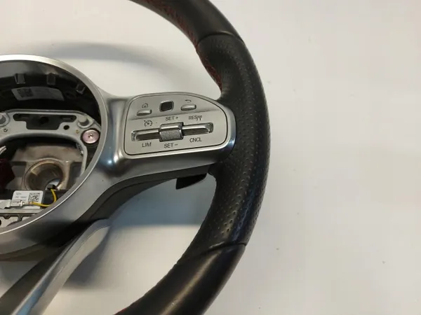 Volant Mercedes OEM A0050004599 Occasion image 3