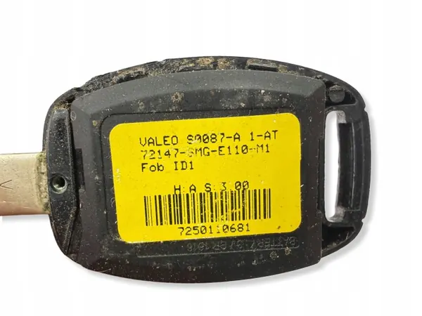 Télécommande Honda OEM 72147SMG pour CR-V - Occasion image 7