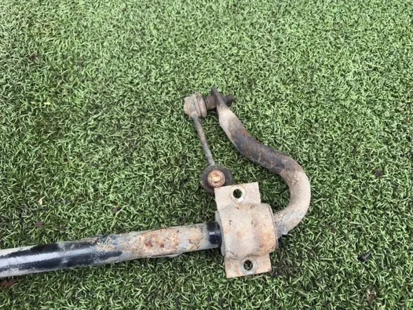 Barre stabilisatrice avant OEM 8200258161 Renault Master II image 4