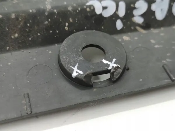 Honda Accord 2009 Tampa do para-choque dianteiro / Absorvedor OEM image 9