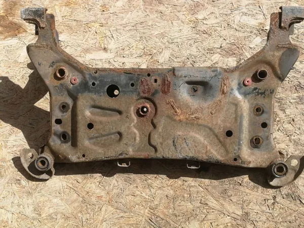 Ford Etuapukehys OEM AMD29901 - Käytetty image 4