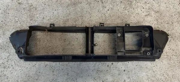 Volvo V40 Frontstoßstangenverstärkung OEM 31323465 image 4