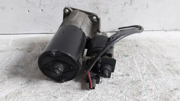 Arrancador VW POLO / SKODA FABIA 1.4 001911023 image 2