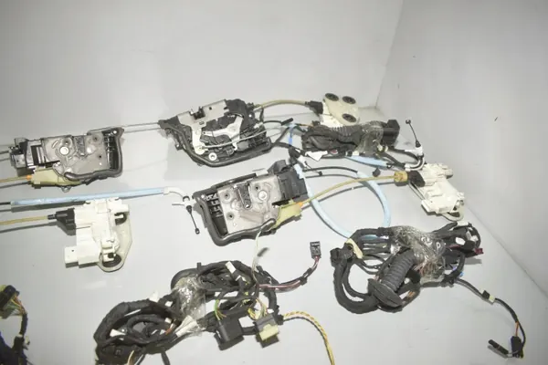Conjunto de fechaduras OEM 7419842 BMW X5 F15/F85 image 6