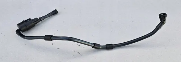 BMW OE 8681537 Entlüftungsventil mit Resonator image 2