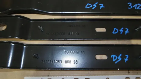 Support de Fixation OEM 9821352080 pour DS7 Crossback image 9