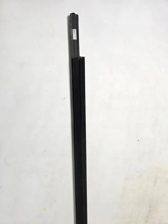 BMW G30 G31 Lame Racleur Arrière Gauche OEM 7404031 image 4