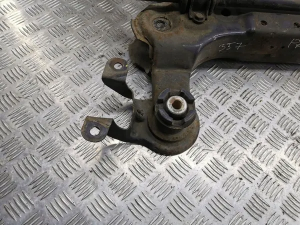 Chrysler Voyager 2008 Framhjulsram OEM AMD56407 image 4