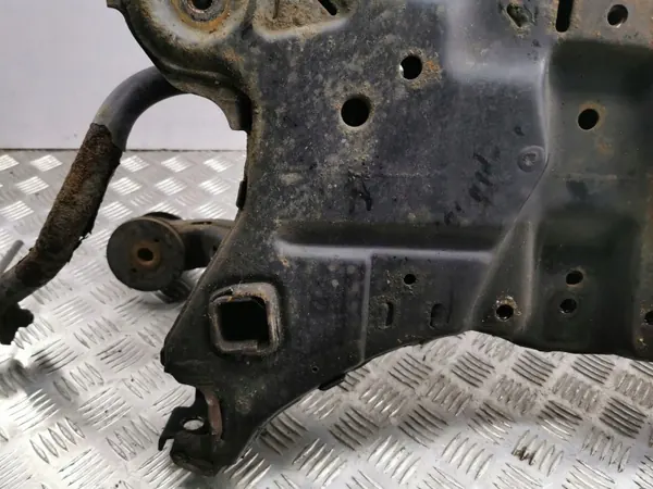 Chrysler Voyager 2008 Framhjulsram OEM AMD56407 image 8