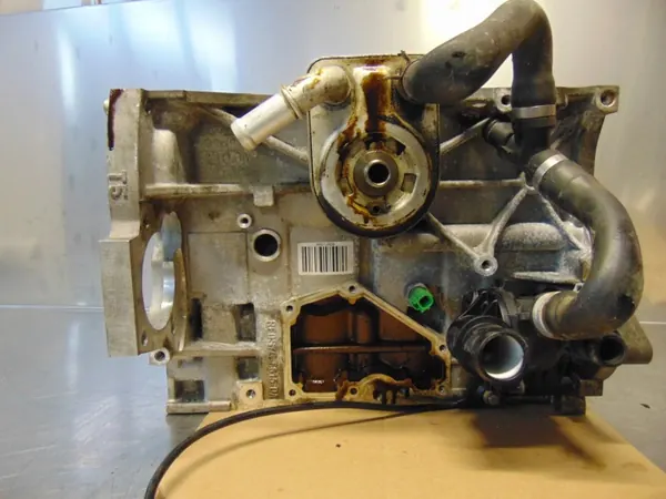Bloque Motor M9MD Usado - FoMoCo Versión Europea image 2
