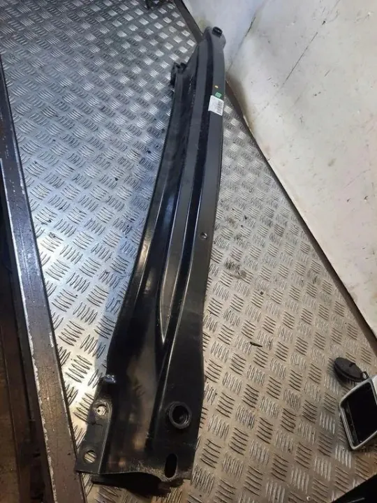 Achterbumperligger OEM 7P0807309 Porsche Cayenne image 2