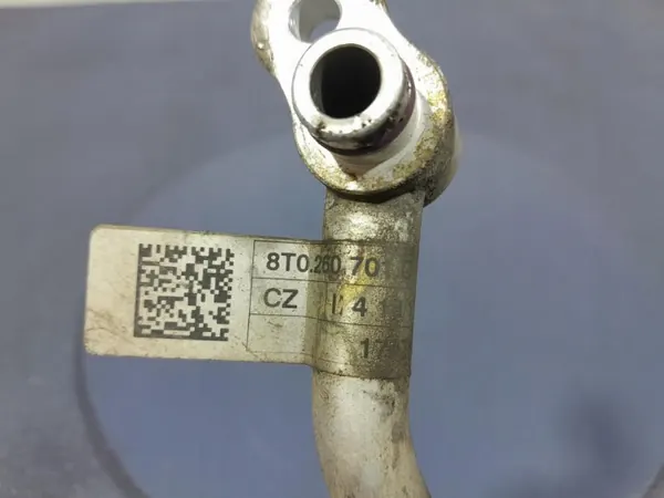 AUDI A4 B8 LIFT 11- 2.0 TDI AC Slang 8T0260701C image 4