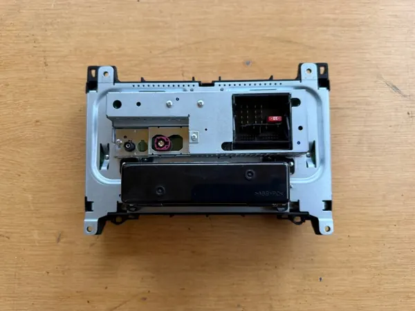 Radio Mercedes Vito W447 OEM A4479002305 image 6