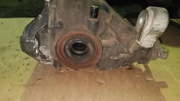 Rear Differential MERCEDES-BENZ E Coupe 2123504701 image 3