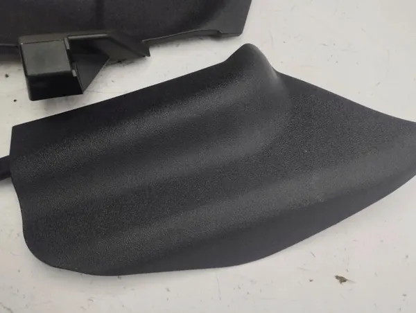 Toyota C-HR I 2020 Zijtunnelafdekking OEM 58817F4020 image 7