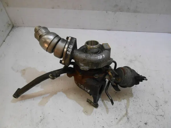 Audi Turbolader OEM 03L145702J - Gebrauchter Zustand image 2