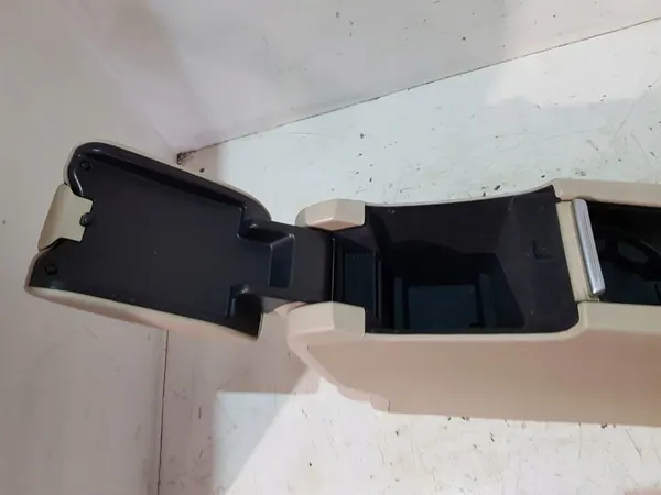 OEM 39855366 Accoudoir console centrale Volvo XC60 image 10