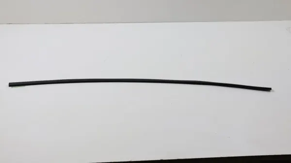 Tesla S 2012 Voorruit afdichting OEM 1035034-00-C image 2
