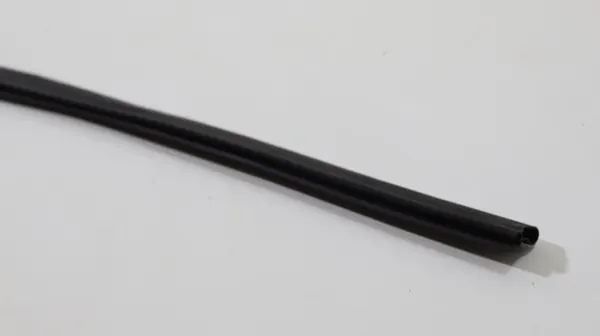 Tesla S 2012 Voorruit afdichting OEM 1035034-00-C image 3