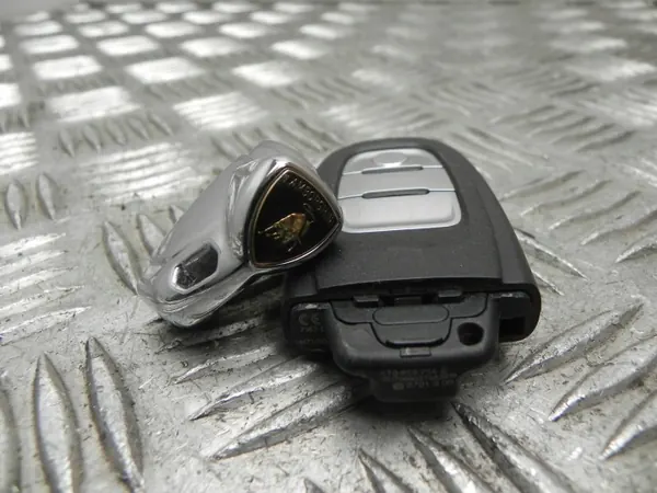 Lamborghini lukkosarja OEM 4T0 959 754 B - Käytetty image 3