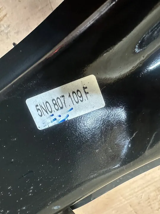 Etupuskuri VW TIGUAN 5N image 4