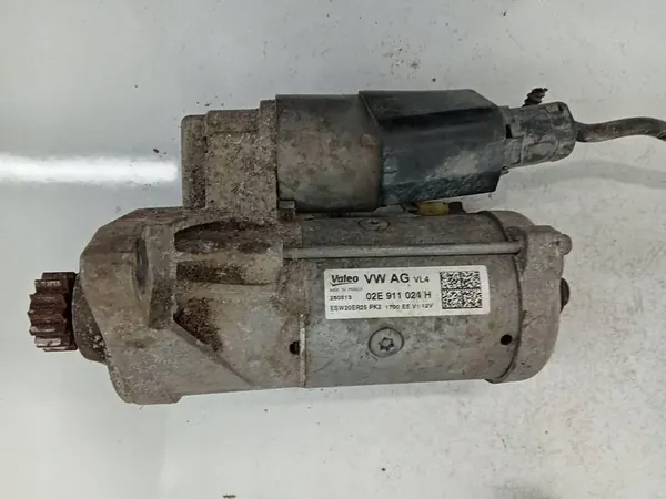 Motor de arranque Volkswagen Passat 2011 2.0L OEM 02E911024H image 2