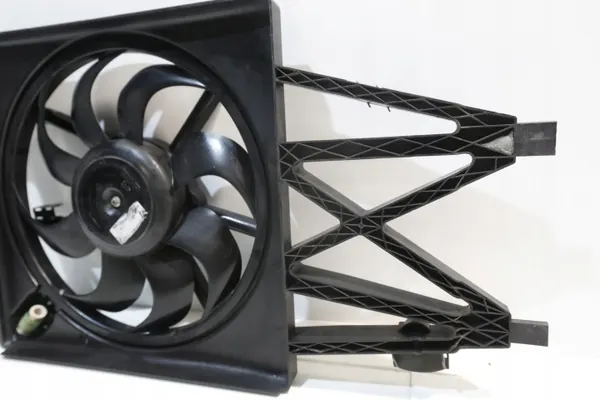Ventilador de radiador Alfa Romeo OEM 50514469 Giulietta 1.4T image 4