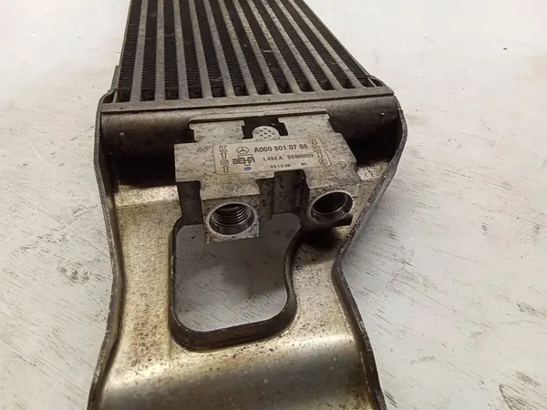 Radiador de óleo Mercedes-Benz ML W164 2010 image 3