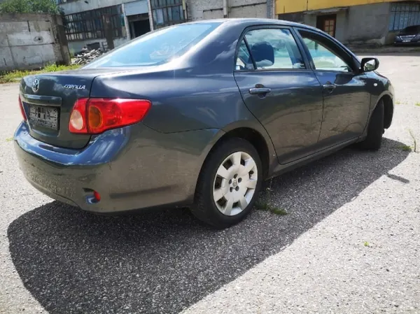 Colector de escape OEM 2064871 Toyota Corolla 2010 image 9