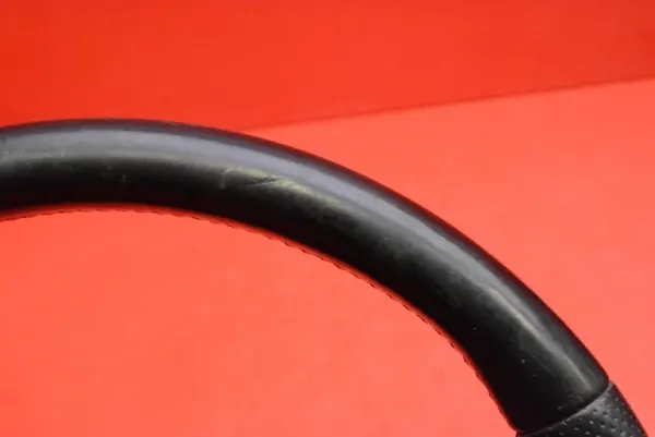 Volante de Couro Usado OEM 8T0419091WUL image 9