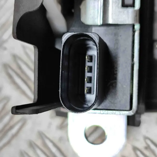 Bagagelås VW GOLF VII 5G6827505B image 5