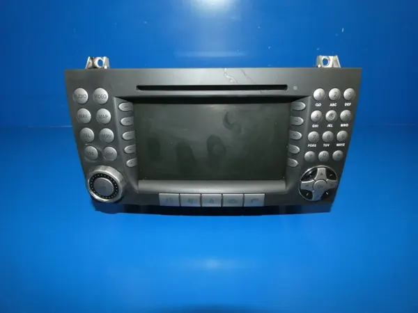 Radio Navigation Mercedes-Benz SLK OEM A1718202989 image 2