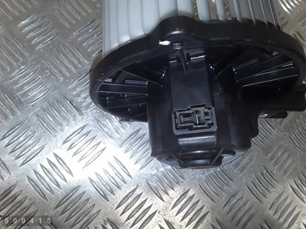 Kia Rio verwarmingsventilator OEM f00s33f005 image 4