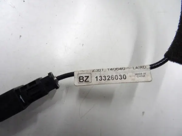 Antenne GPS toit OEM 2361140640 pour Chevrolet Cruze image 5