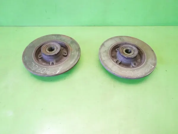 Discos de travão traseiros 248mm com rolamento OEM image 6